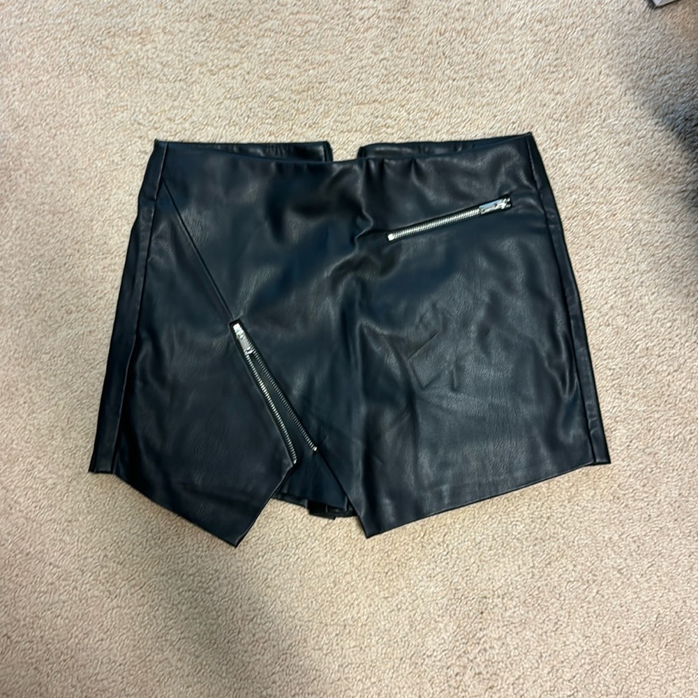 Zara Faux Leather Skort